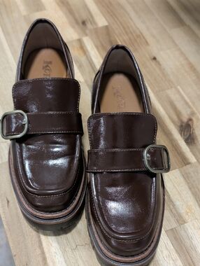 Kork-Ease Women's Brown Patent Leather Buckle Loafers